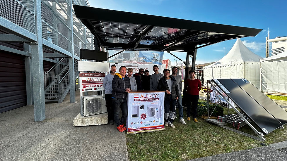 Equipe Experts Alensys Salon Habitat Aubenas Chauffage climatisation solaire photovoltaique
