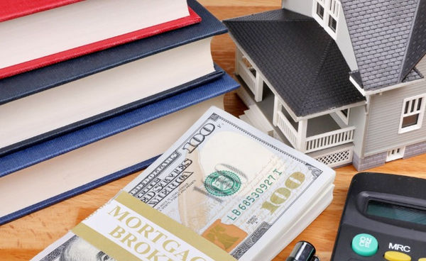mortgage-broker.jpg