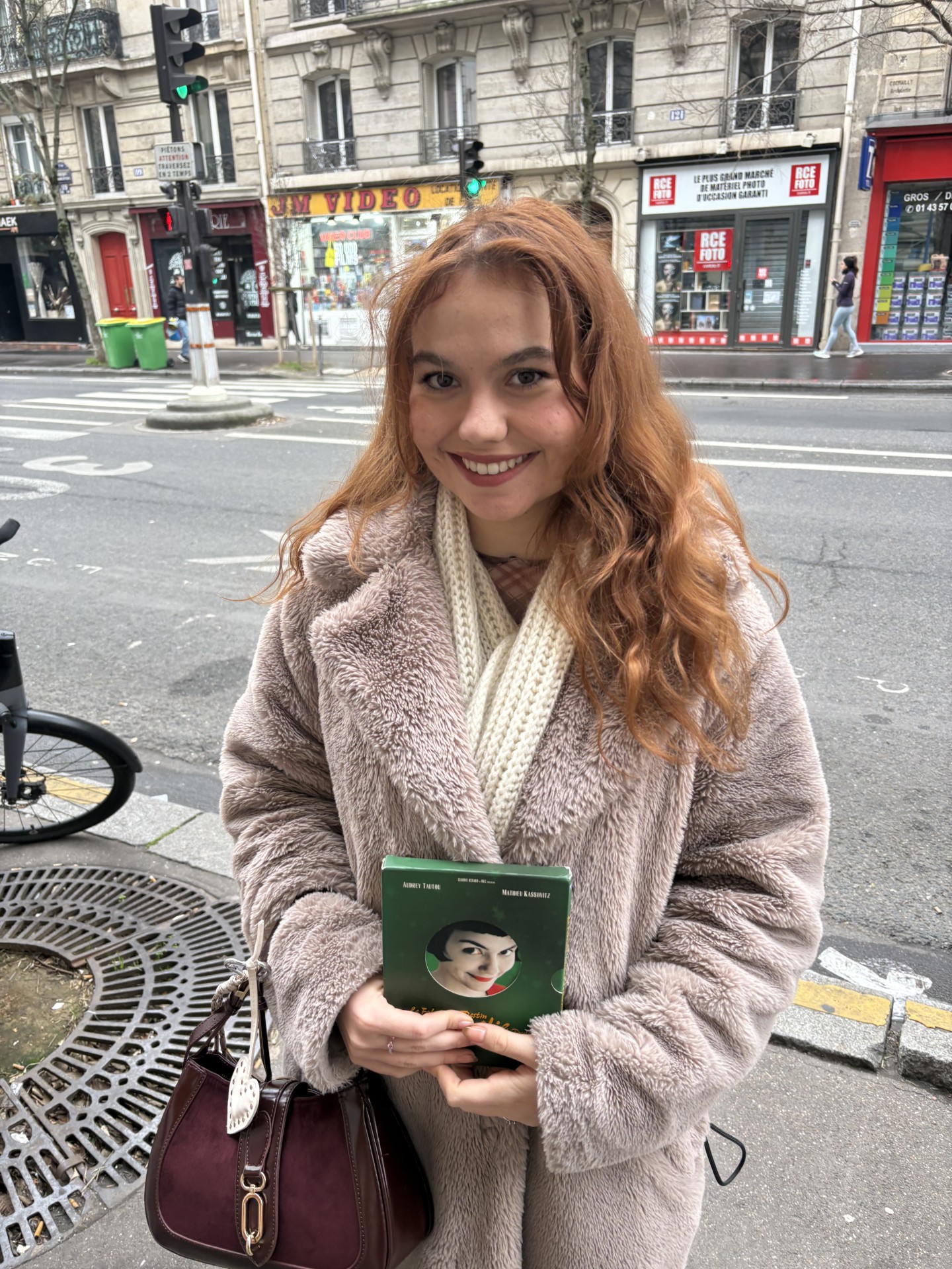 Writer: Ivie Rusinova