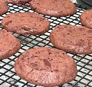 Thumbnail: Dark Bitter Chocolate Shortbread Biscuits x4