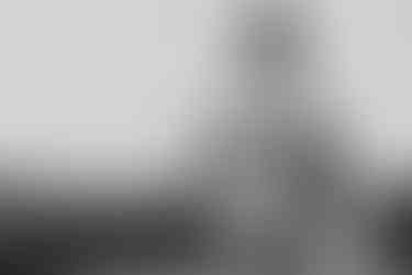 fotografie alb negru la turnul efel