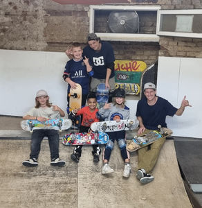 Ausflug zum Skateboarden