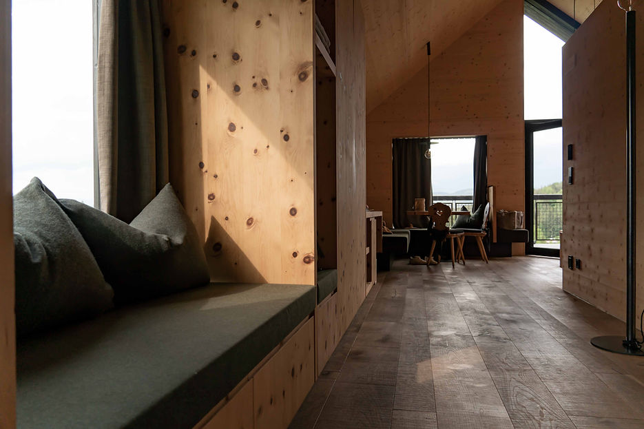 Slowdown Hotels_ Pfosl_Nova Ponete (53).jpg