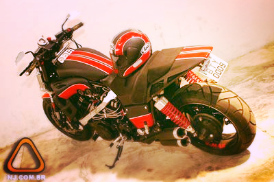 motoestudio777_edited.jpg
