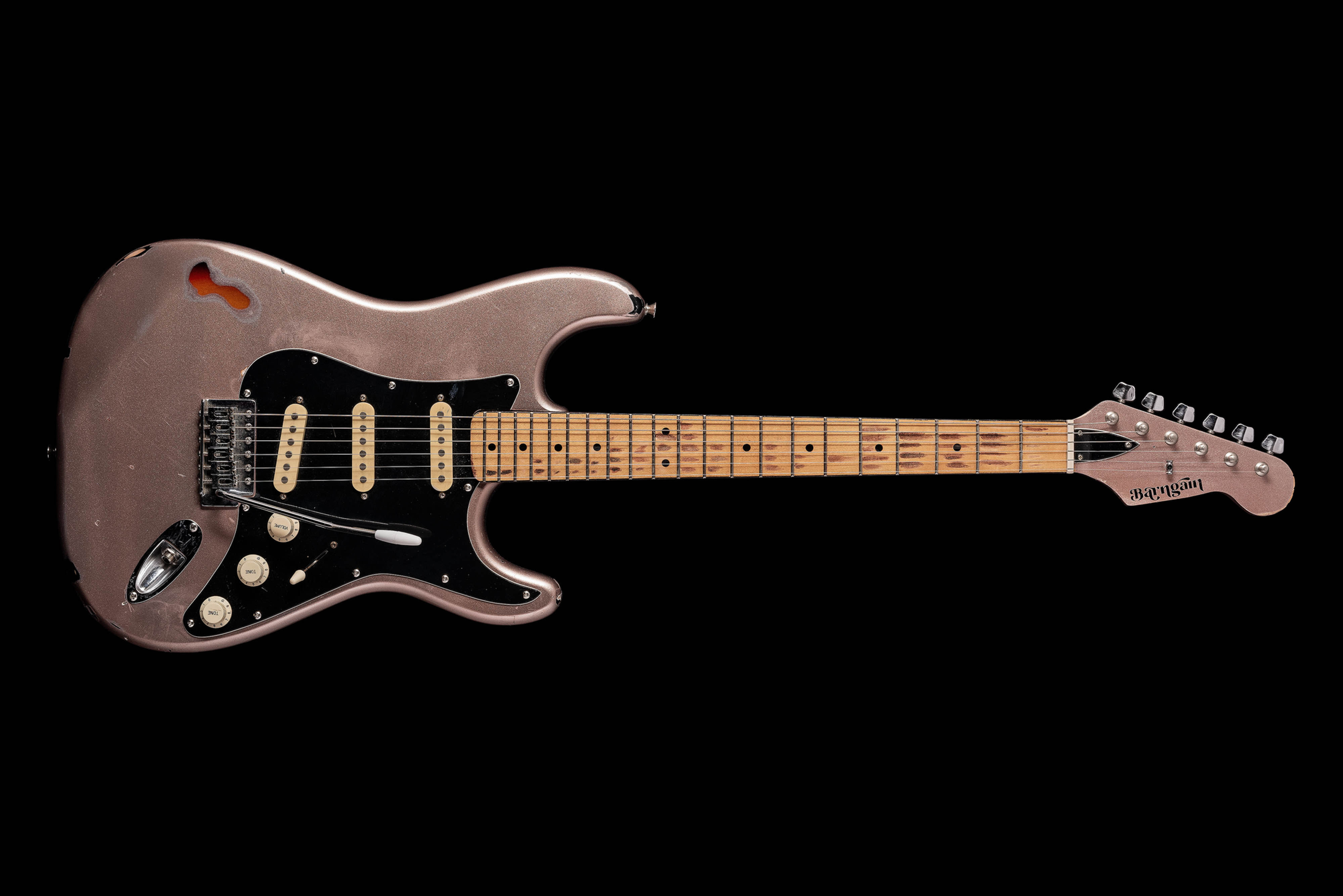 BARNGAIN – Shell Pink Sparkle Strat