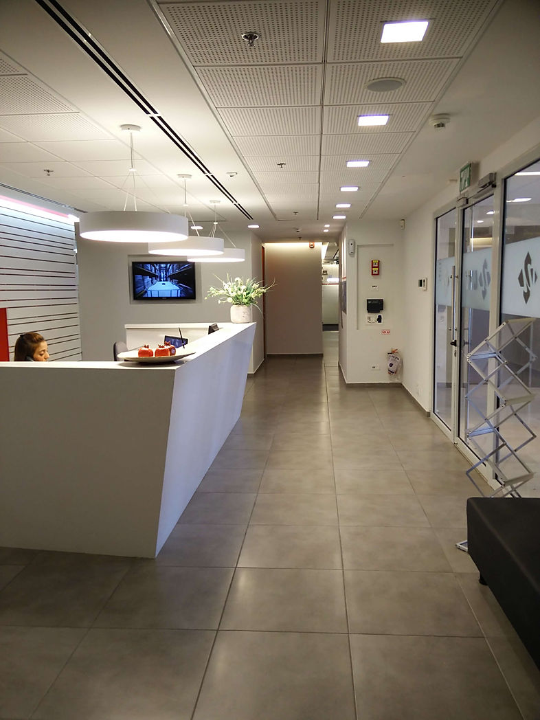 משרדים להשכרה במערב ראשון לציון בגדלים שונים