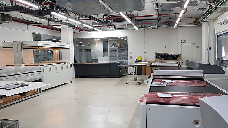 מבנה תעשייה בן 600 מ"ר , להשכרה במערב ראשון לציון