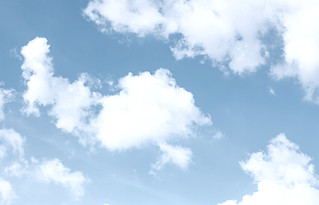 Fond décoratif de nuages