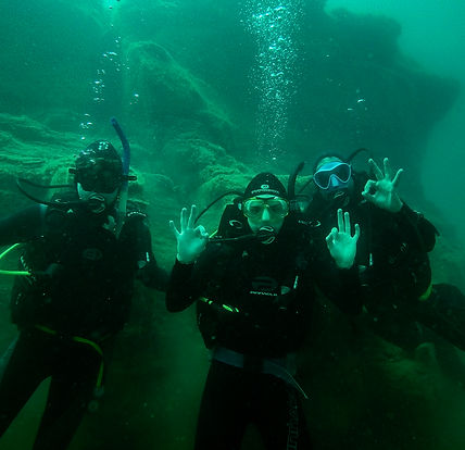 Foto buceo neuquen aquadivers