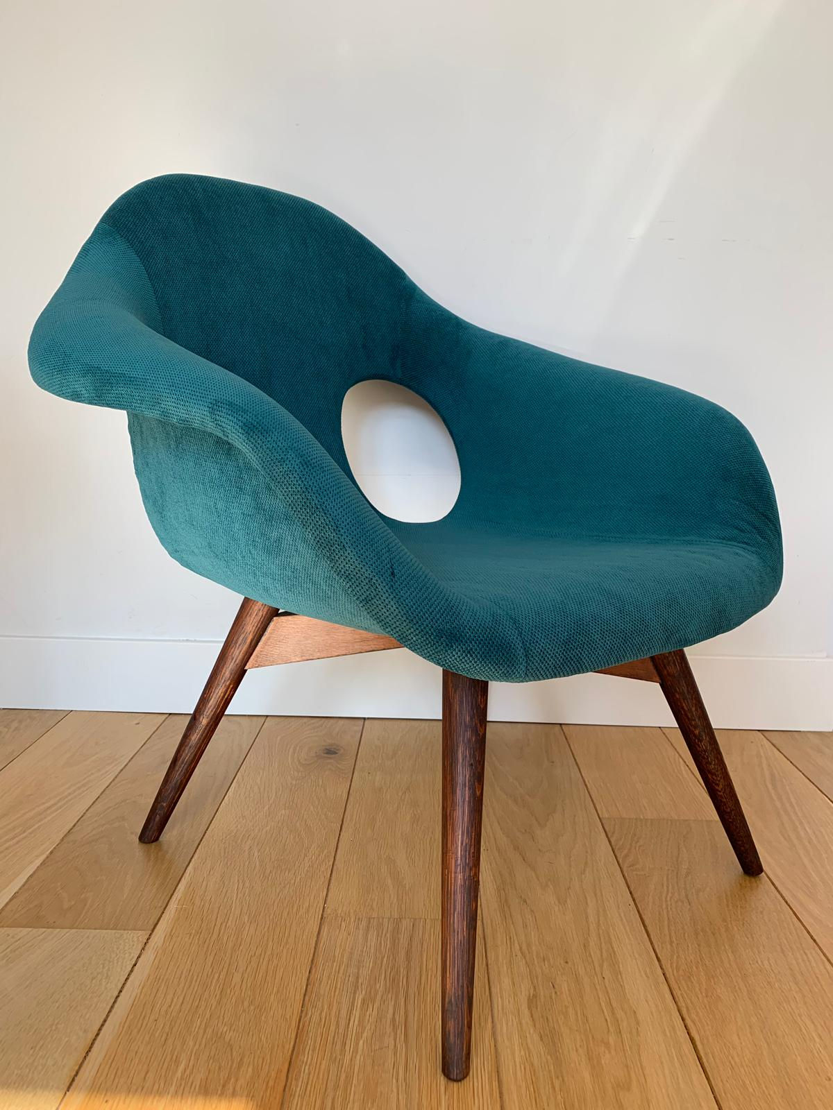 "Casper" Shell Armchair from Miroslav Navratil, 1960s
