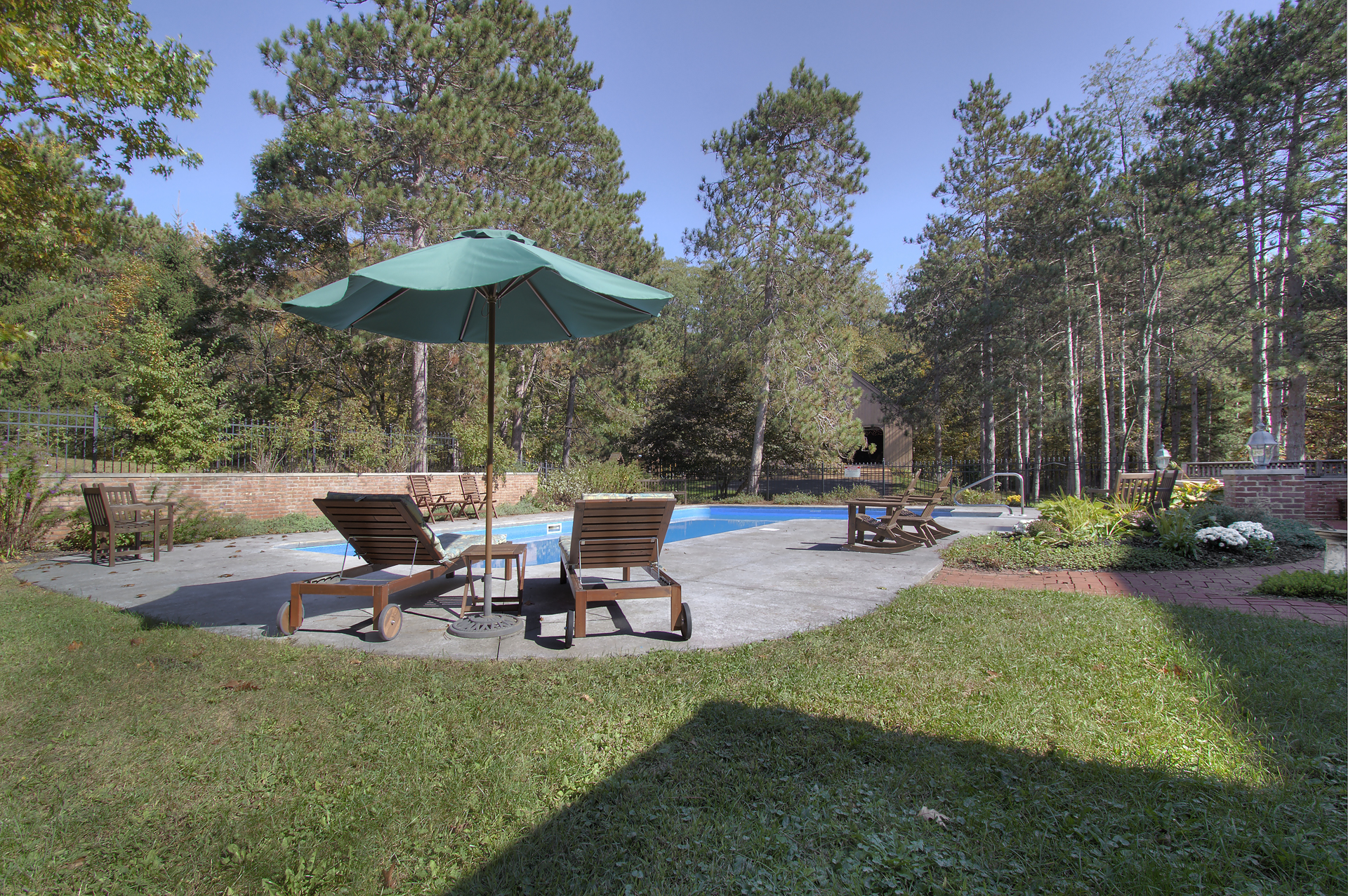 Pool, Perennial Garden & Party Barn