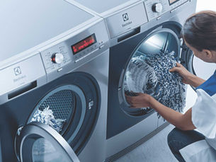 What Should You Look For When Buying a Commercial Washing Machine and Dryer for Your Business in Lancashire?