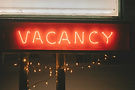 Neon "VACANCY" sign