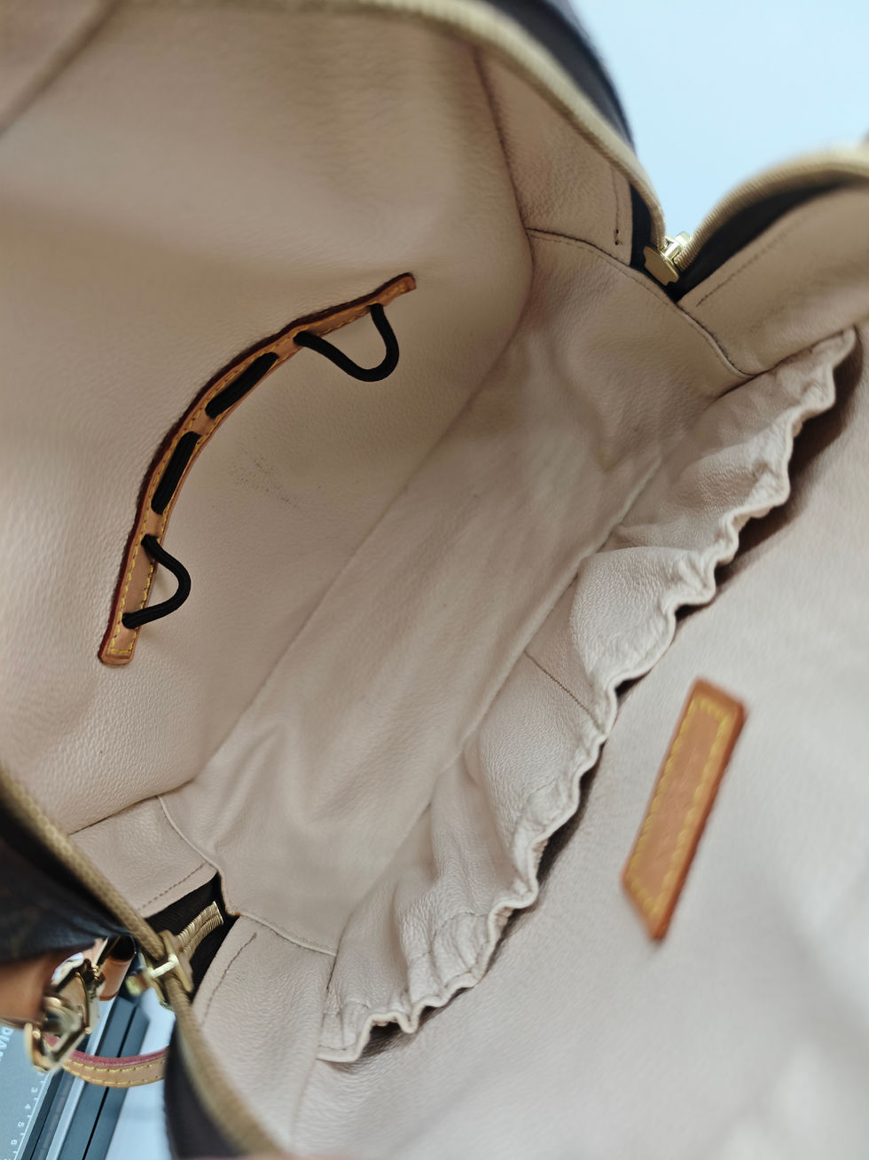 Miniatura: Spontini Louis Vuitton 