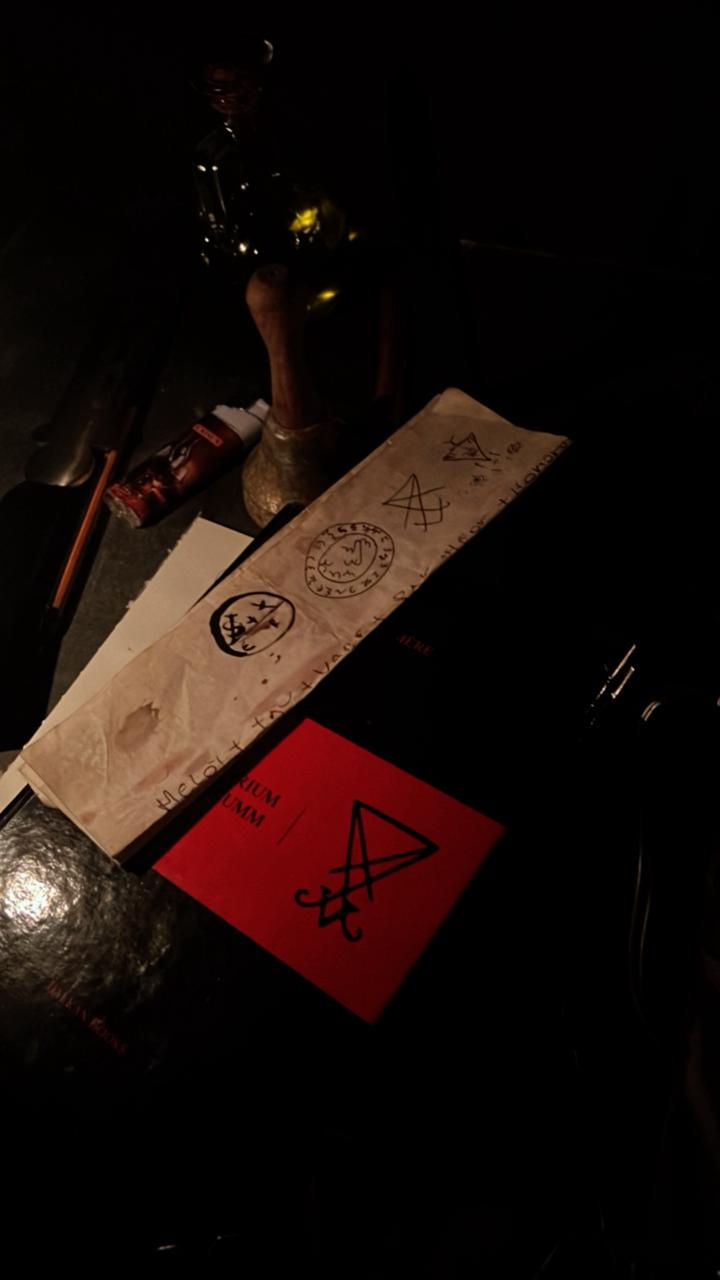 #MagiaCerimonial #Goetia #GrimorioVerum #MagiaNegra #Feitiçaria #EspiritosInfernais #Ocultismo #MagiaEsotérica #AltaMagia #EvocaçãoEspiritual #Demonologia #Feitiços #MagiaAntiga #ArtesOcultas #MagiaInfernal #Magos #GrimórioAntigo #MagiaPrática #RituaisMágicos #PotestatemMortis #CeremonialMagic #GrimoireVerum #GoetiaMagic #InfernalSpirits #OccultKnowledge #BlackMagic #Witchcraft #Demonology #EsotericWisdom #MagicalGrimoire #AncientMagic #LeftHandPath #Sorcery #DarkWitchcraft #OccultBooks #InfernalEmpire #SpiritEvocation #MagicianLife #OccultPractices #PotestatemMortis #hoodoo #cursodehoodoo #magiahoodoo #cursosdehoodoo