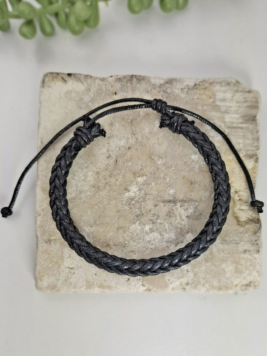 Zwarte veter leather look armband dames webshop black just black