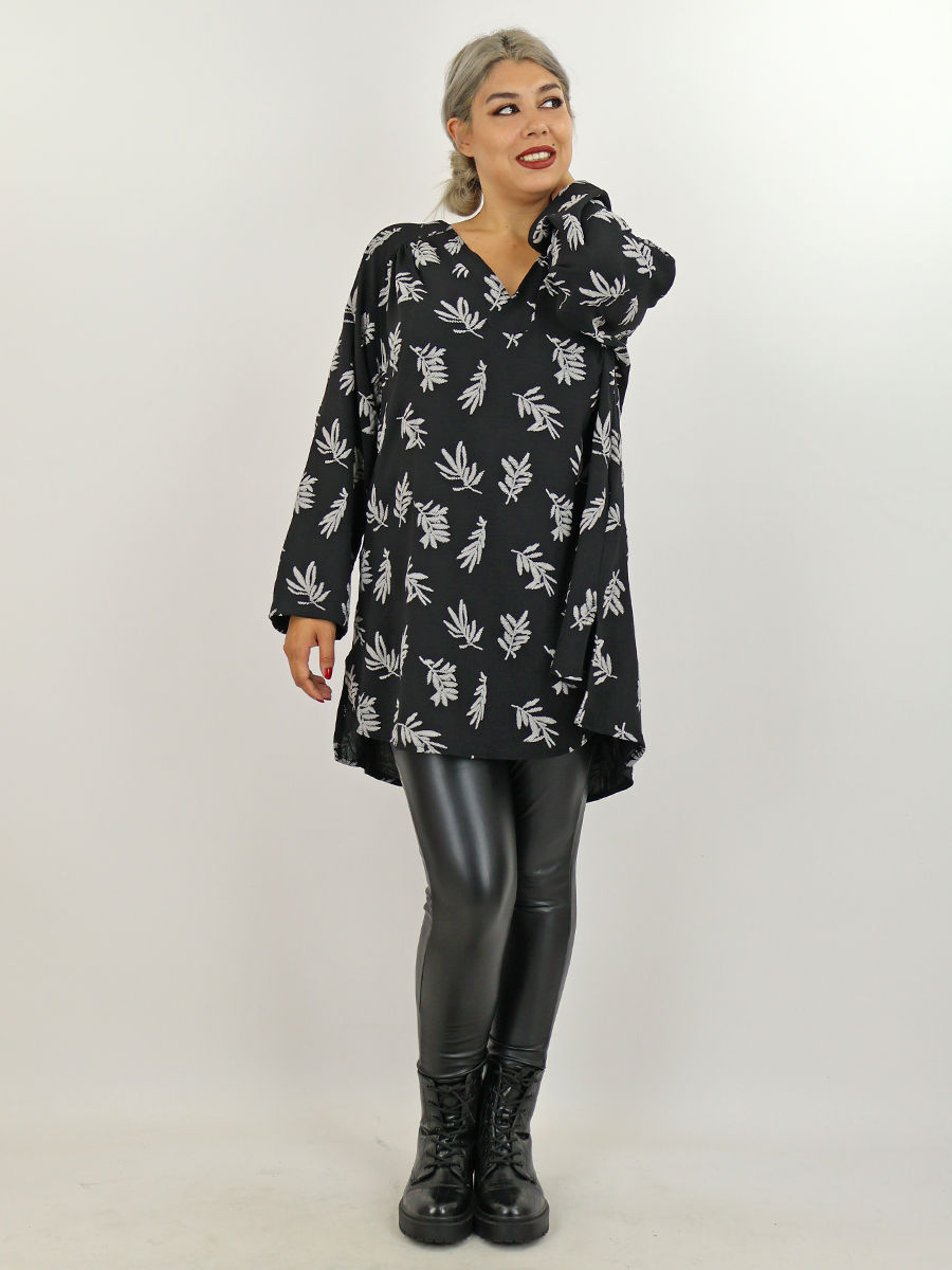 zwarte dames blouse met grijs blad motief maatje meer webshop black just black