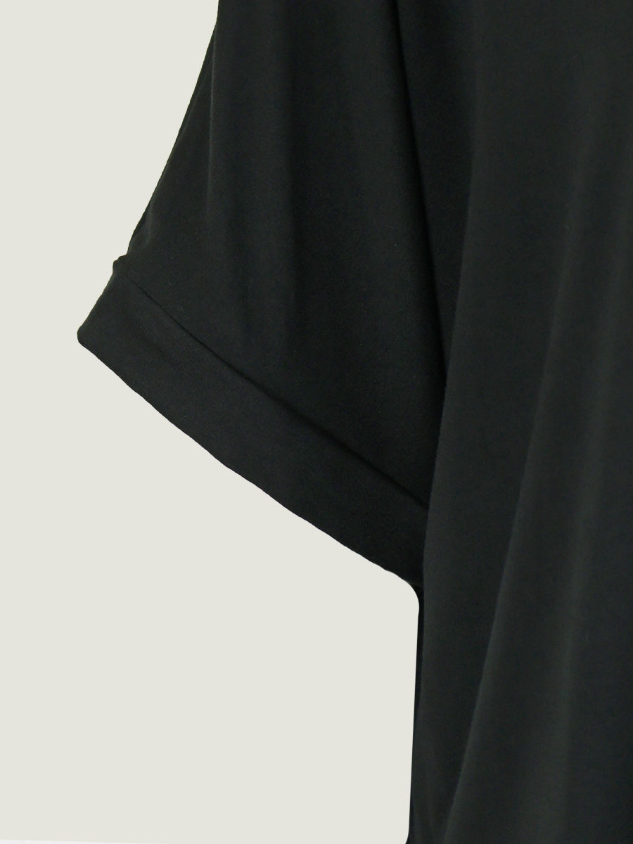 Zwart T-shirt met print korte mouw maatje meer dames webshop black just black