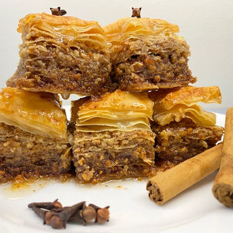 Juicy, crunchy aromatic baklava