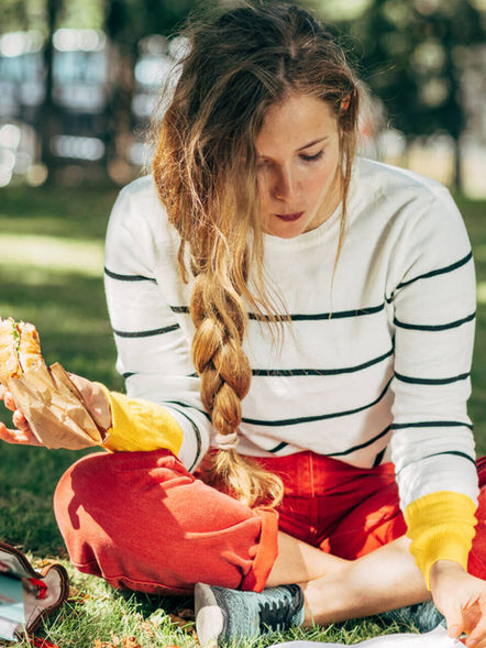 At the TAGE Tennis Academy, we offer not only classes and training sessions but also places for relaxation and unwinding outdoors. We have beautiful lawns where you can not only enjoy nutritious meals or snacks but also simply relax.

Outdoor Relaxation

Our lawns provide the perfect spot for relaxation after workouts or just to enjoy nature.

Outdoor Dining

You can enjoy your meal or snack outdoors, choosing a spot on our green lawns. It's the perfect place for a pleasant lunch break amid your activities.

Relaxation and Stretching

The lawns also offer a wonderful opportunity for relaxation and stretching. You can simply lay down on the grass, stretch out, or do some light exercises to relax your muscles.

Socializing and Friendly Atmosphere

Our lawns also foster a sense of community and friendliness, where students can spend time outside of training sessions, socializing with each other, and enjoying sunny days.

Supporting a Healthy Lifestyle

The opportunity to enjoy nutritious food and relax outdoors helps support a healthy lifestyle and balance between training and relaxation.

Thus, at the TAGE Tennis Academy, you not only have the opportunity to train but also to enjoy meals and relax on our well-maintained lawns.