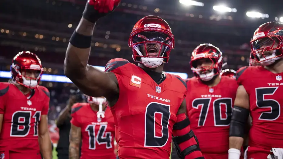 Azeez Al-Shaair and the 2025 Houston Texans in battle red