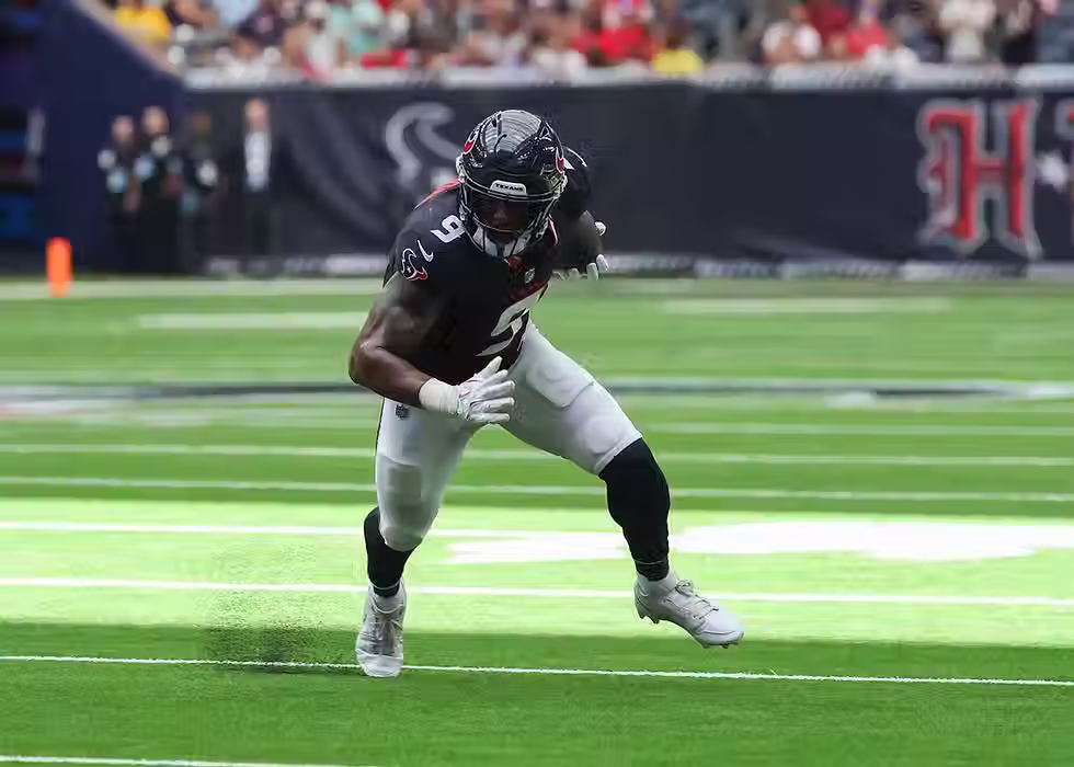 Texans TE Brevin Jordan Suffers Another Leg Injury in Practice, Severity Unknown