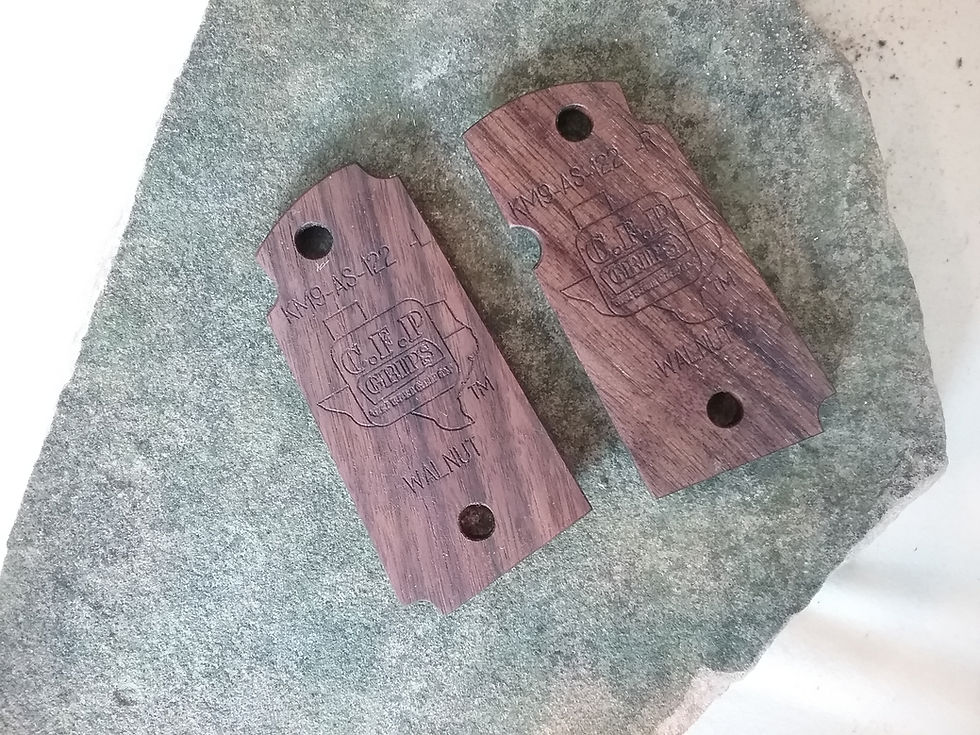 Thumbnail: Kimber Micro 9 - Walnut - Kimber Logo Half Tactical Checkering Grips