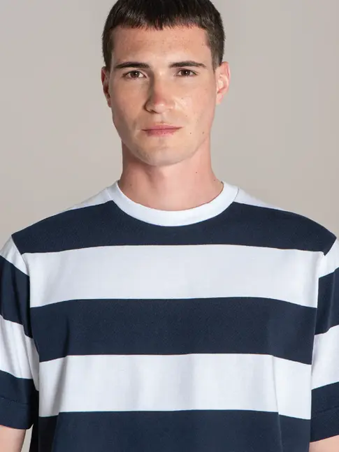 Men’s relaxed fit cotton yacht crew t-shirt with nautical stripe