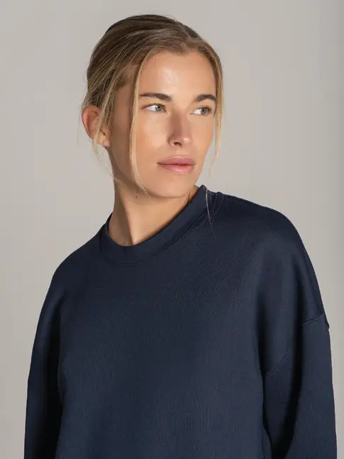 Women’s technical cotton-blend yacht crew sweatshirt
