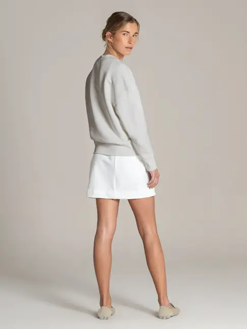 10. Versatile yacht crew sweat for layering on charter and off duty
