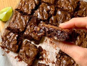 *Brownie*