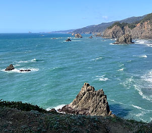 Majestic scenery
Rogue River Game House vacation rental https://www.roguerivergamehouse.com/