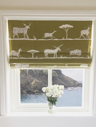 roman-blinds-vanessa-arbuthanott