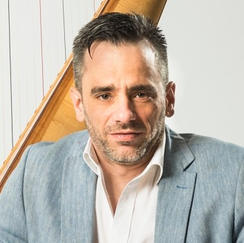 Andreas Wehrenfennig, Harp
