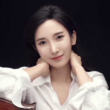 Hee Young Lim