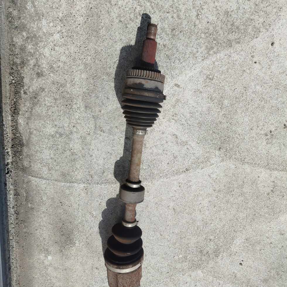 Hyundai ix35 féltengely – tartós, megbízható alkatrész az egyenletes erőátvitelhez. Minőségi kivitel, pontos illeszkedés, gyo