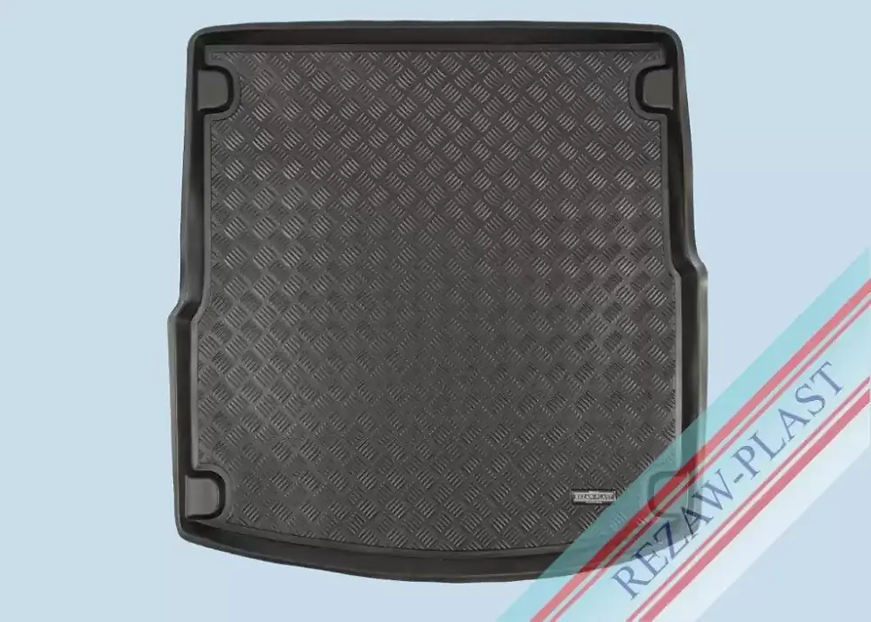 Prémium csomagtértálca Hyundai i40 (2011–2020) modellekhez. Pontos illeszkedés, magasított perem és strapabíró, könnyen tiszt