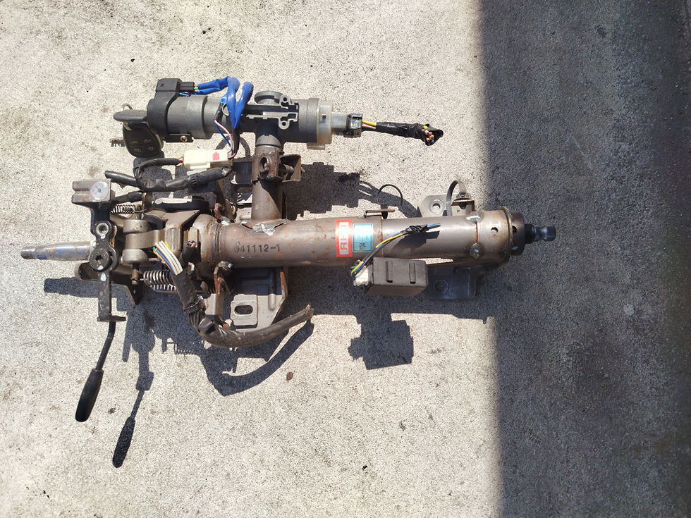 Kia Sorento kormányoszlop – megbízható kormányzási alkatrész a stabil és pontos irányíthatóságért. Tartós kivitel, pontos ill