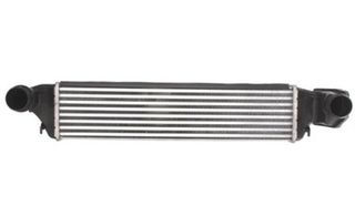 BMW 3 intercooler hatékony töltőlevegő-hűtéssel. Precíz illeszkedés, megbízható teljesítmény, hosszú élettartam és gyors szál