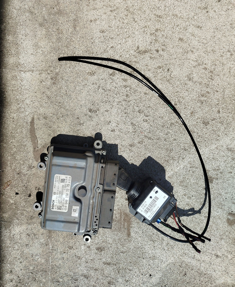 Mercedes A gyújtáskapcsoló – megbízható indítóegység a motor biztonságos és pontos indításához. Tartós kivitel, pontos illesz