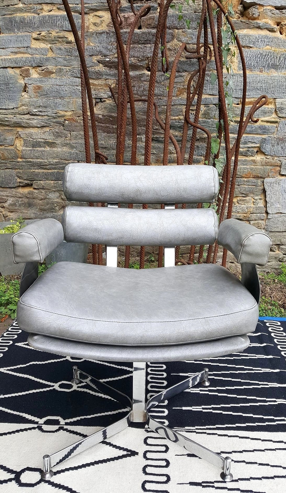 Miniature : Ancien fauteuil de coiffeur