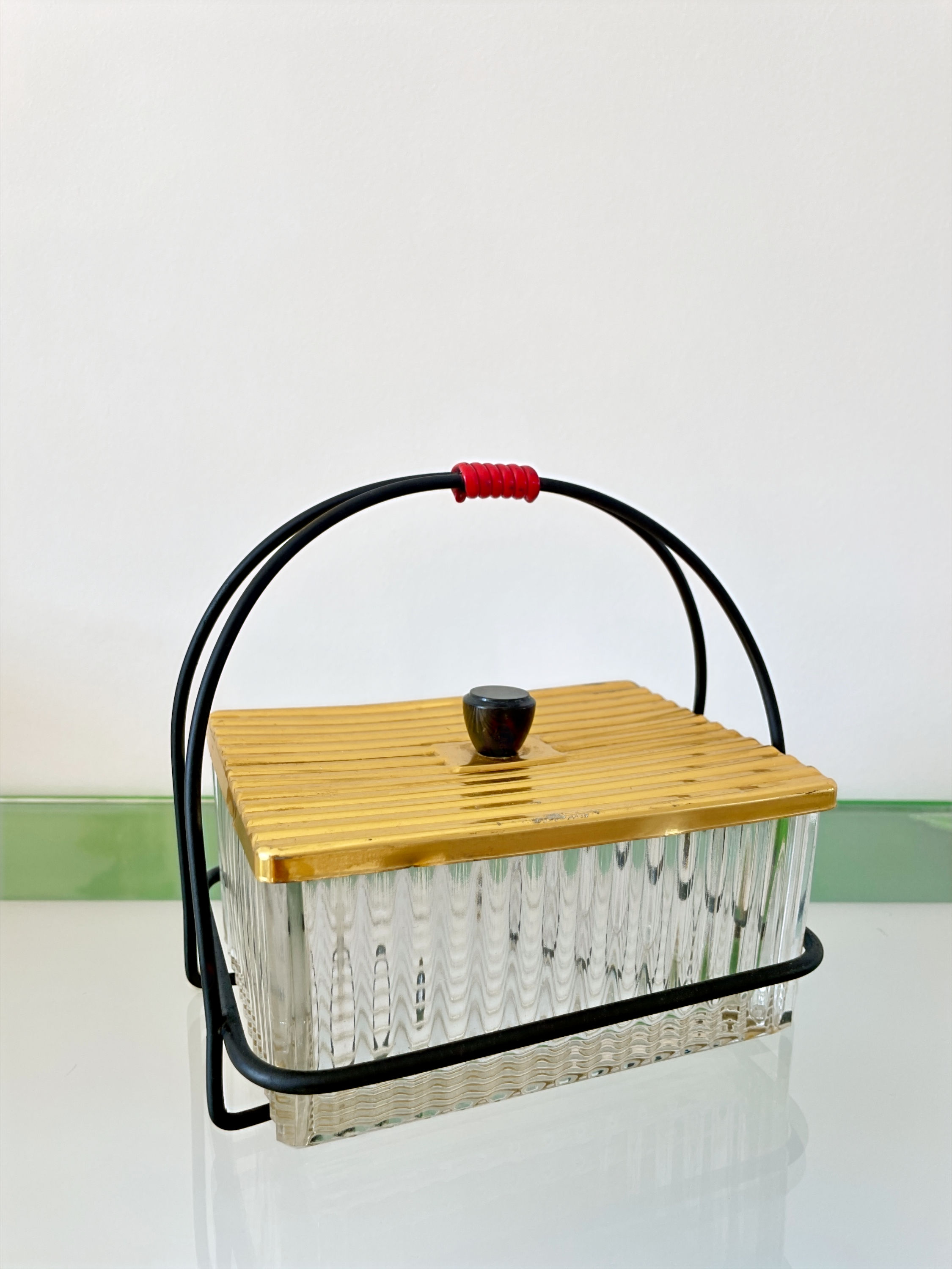 Boite à biscuits années 50