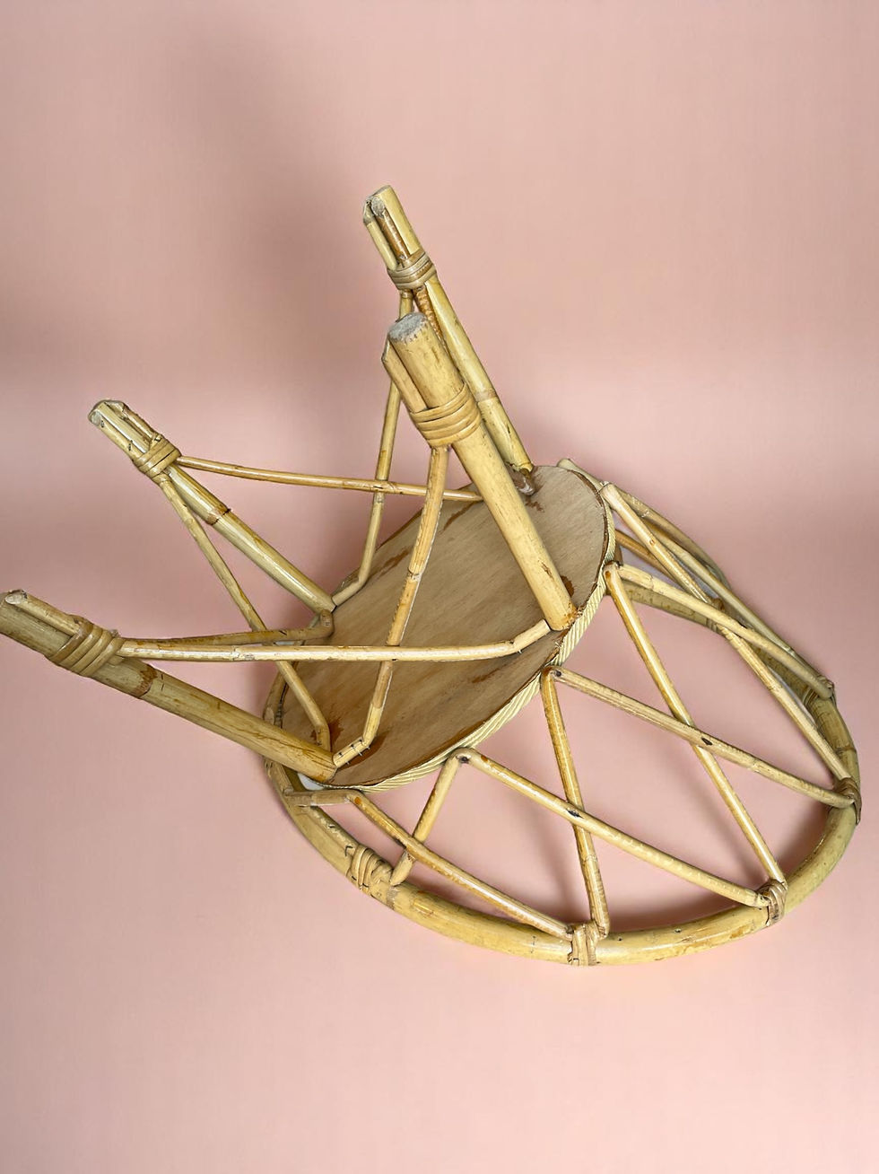 Miniature : Fauteuil coquille en rotin pour enfant