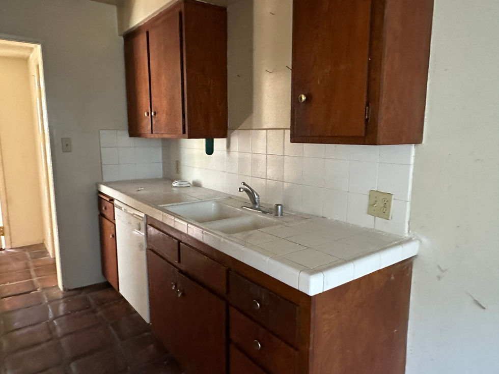 Kitchen - Before