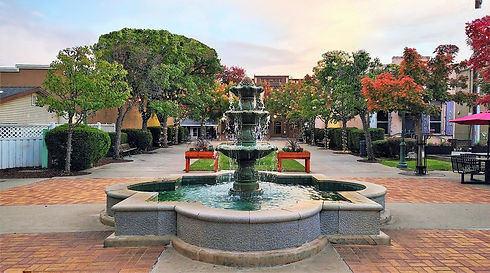 Lincoln Town Center.jpg