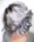 WOMANS HAIRCUT