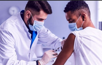 Brasil garante primeiras vacinas contra a varíola dos macacos por meio de fundo internacional