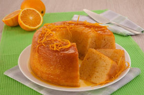 🍊 Bolo de Laranja Molhadinho, Fofinho e com Calda: Receita Simples e Irresistível