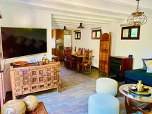 Annex Salon