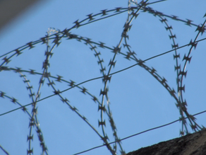 Nelle carceri di Roma i diritti dei detenuti sono ristretti tra sovraffollamento e condizioni critiche